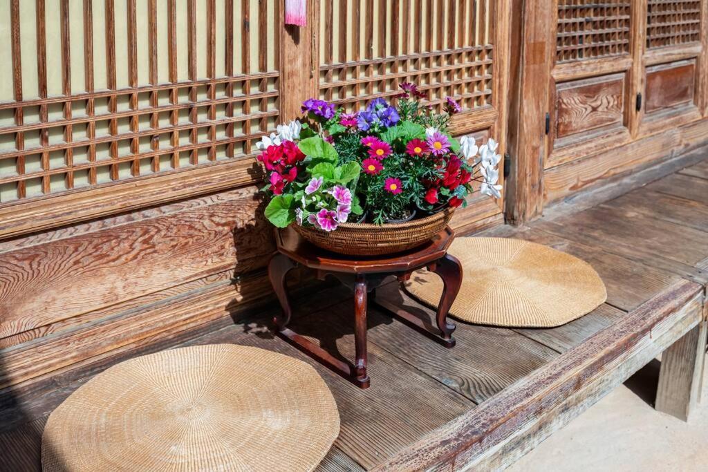 Namhyundang - Hanok Korean Traditional House Soul Exteriér fotografie